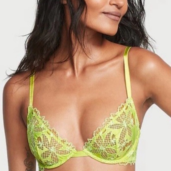 NWT Victoria’s Secret Very Sexy Fishnet Lace Peekaboo Low-Cut Demi Bra limelight - Picture 2 of 7